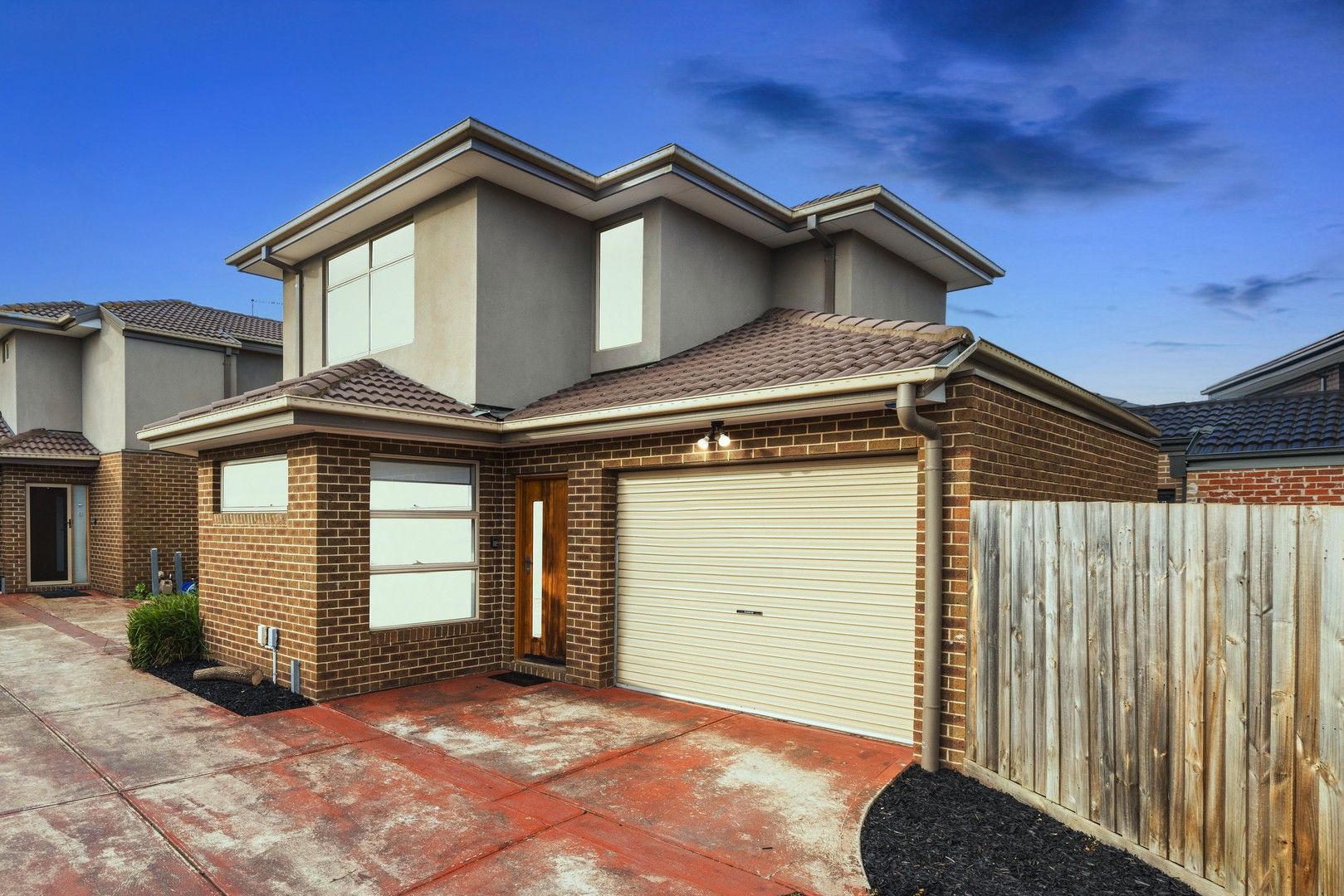 3 bedrooms House in 2/34 Kitchener Street BROADMEADOWS VIC, 3047