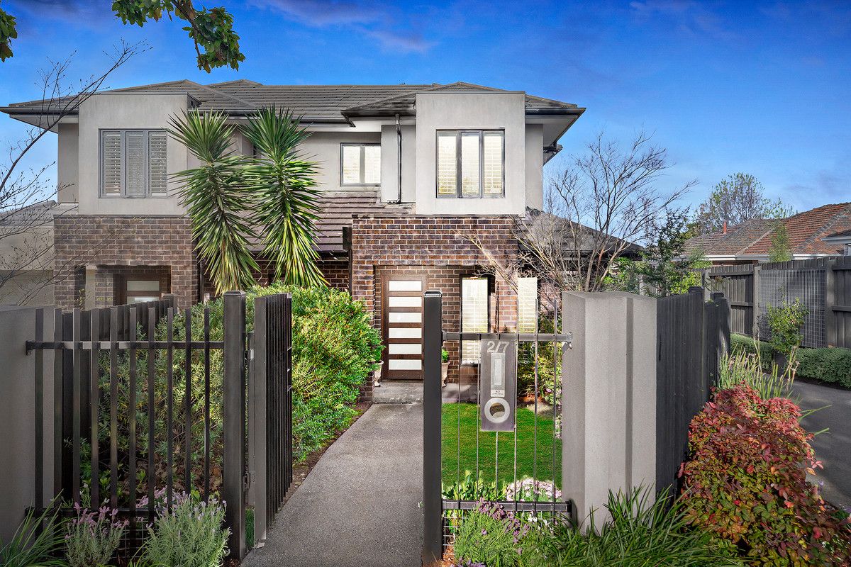 2/7 Grey Street, Balwyn VIC 3103, Image 0