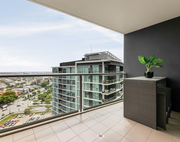 11803/8 Harbour Road, Hamilton QLD 4007