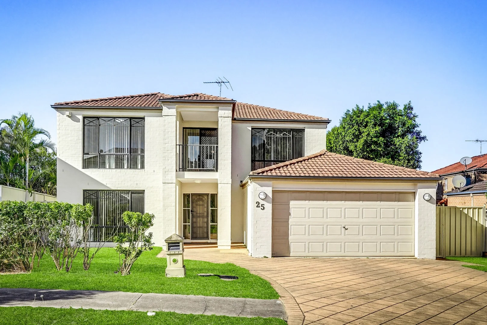 25 St Georges Crescent, Cecil Hills NSW 2171