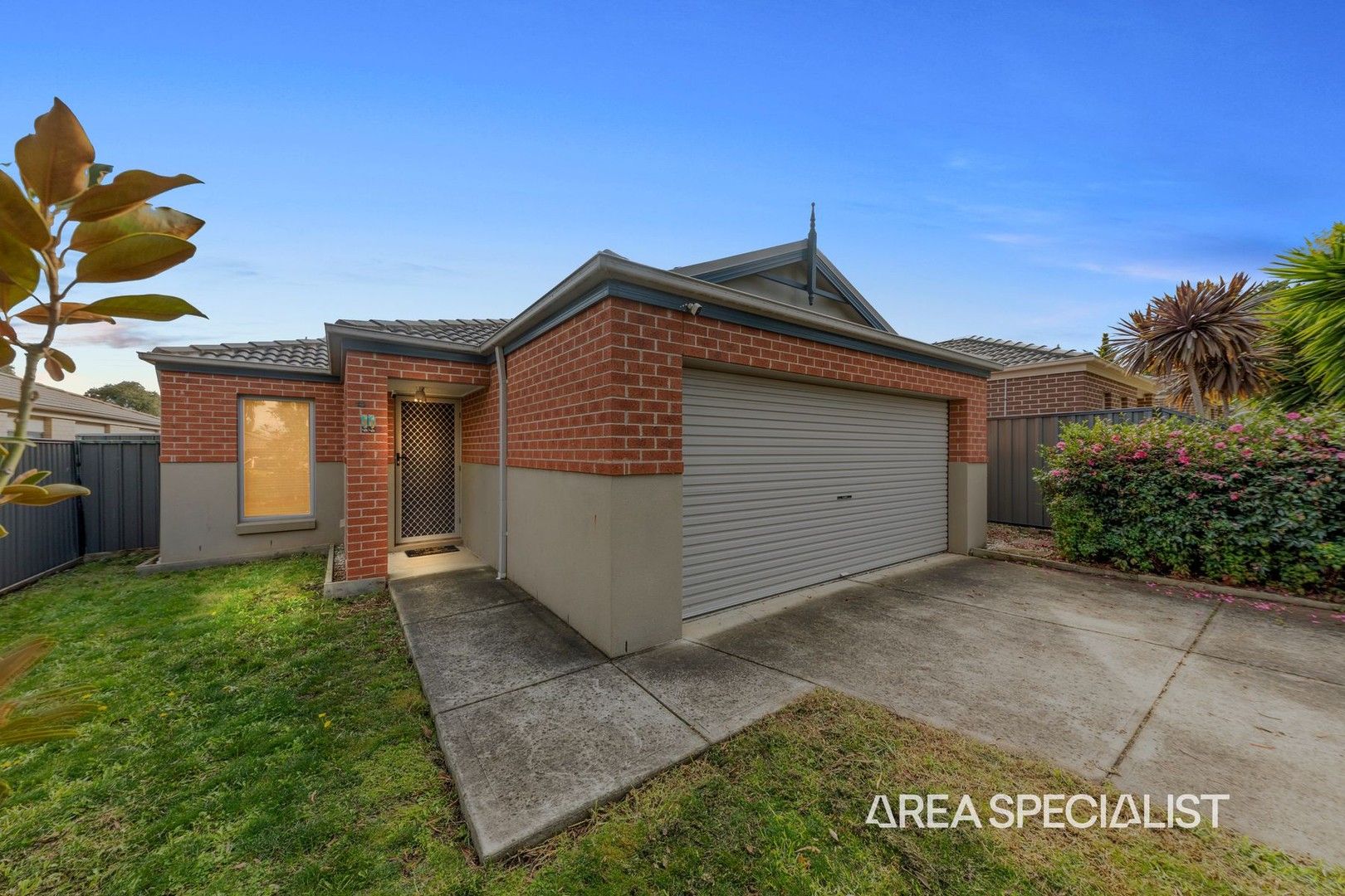 11 Botham Crescent, Pakenham VIC 3810, Image 0