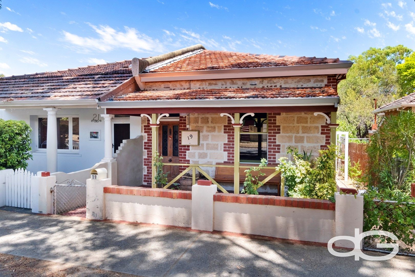 19 Holland Street, Fremantle WA 6160, Image 0