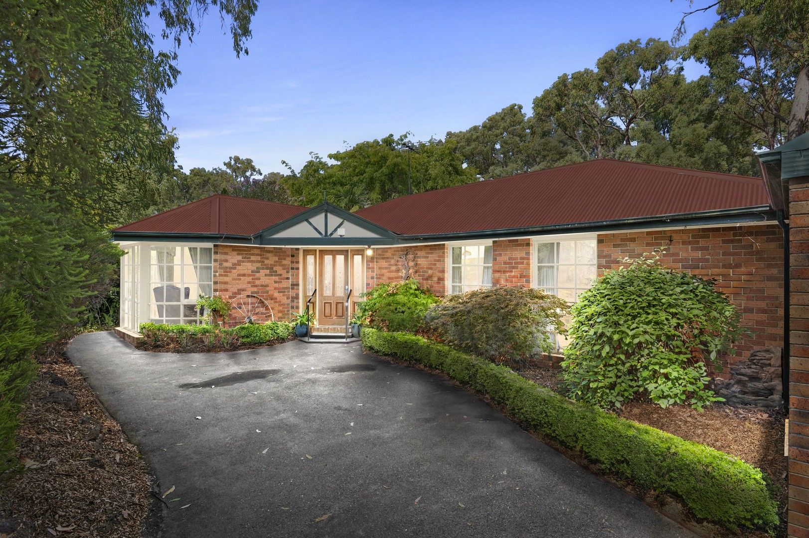 4 bedrooms House in 43 Stringybark Boulevard MOUNT EVELYN VIC, 3796