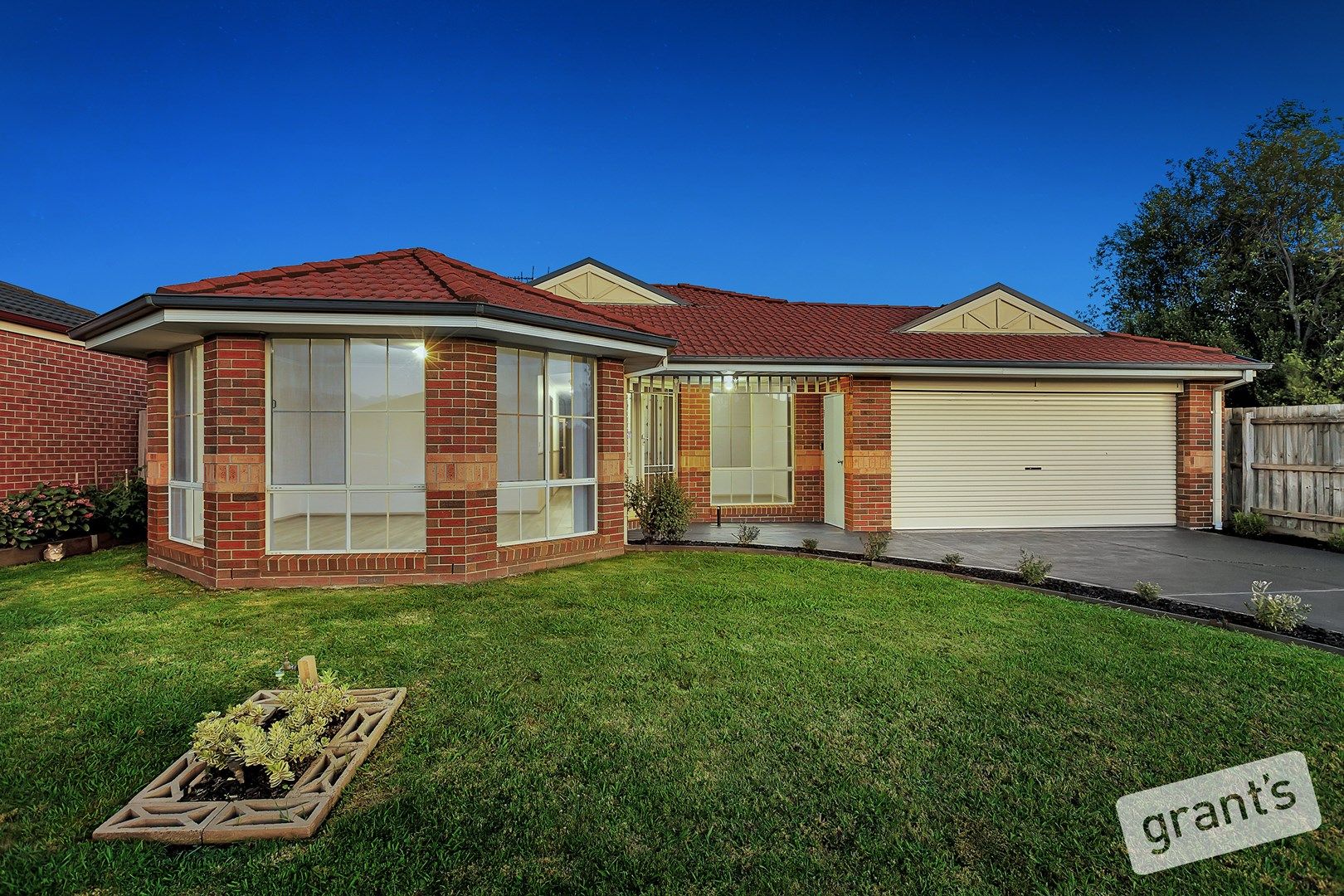 14 Terri-Ester Drive, Berwick VIC 3806, Image 0