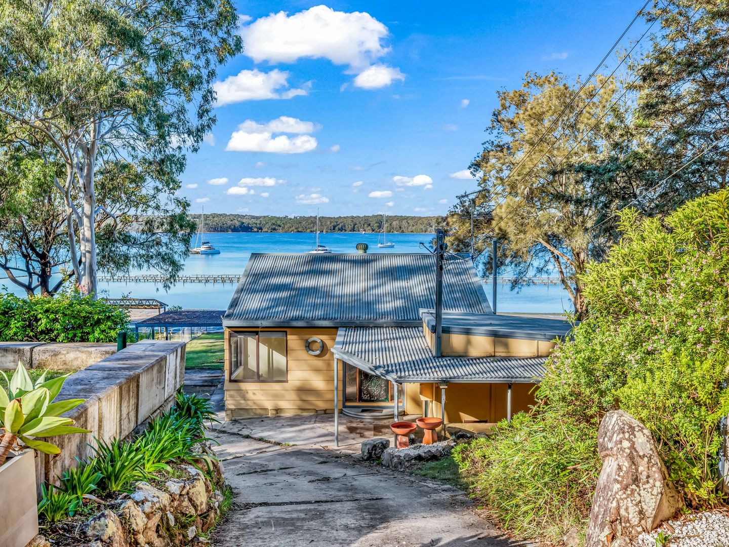 16 Cove Boulevard, North Arm Cove NSW 2324, Image 1