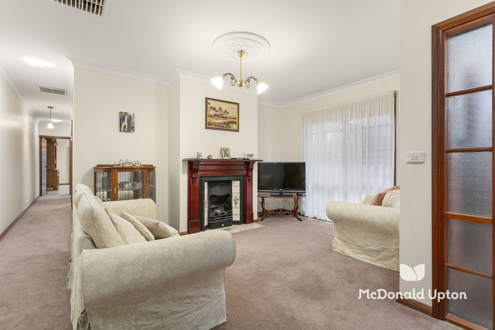 2 bedrooms House in 9B Winifred Street ESSENDON VIC, 3040