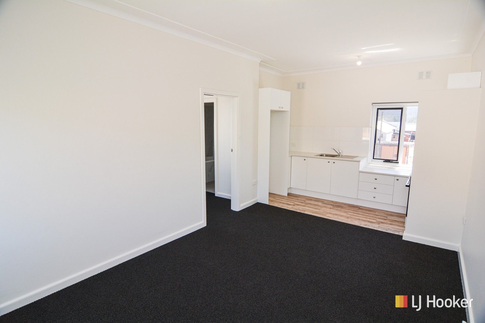 1 bedrooms Apartment / Unit / Flat in 1/160 Mort Street LITHGOW NSW, 2790
