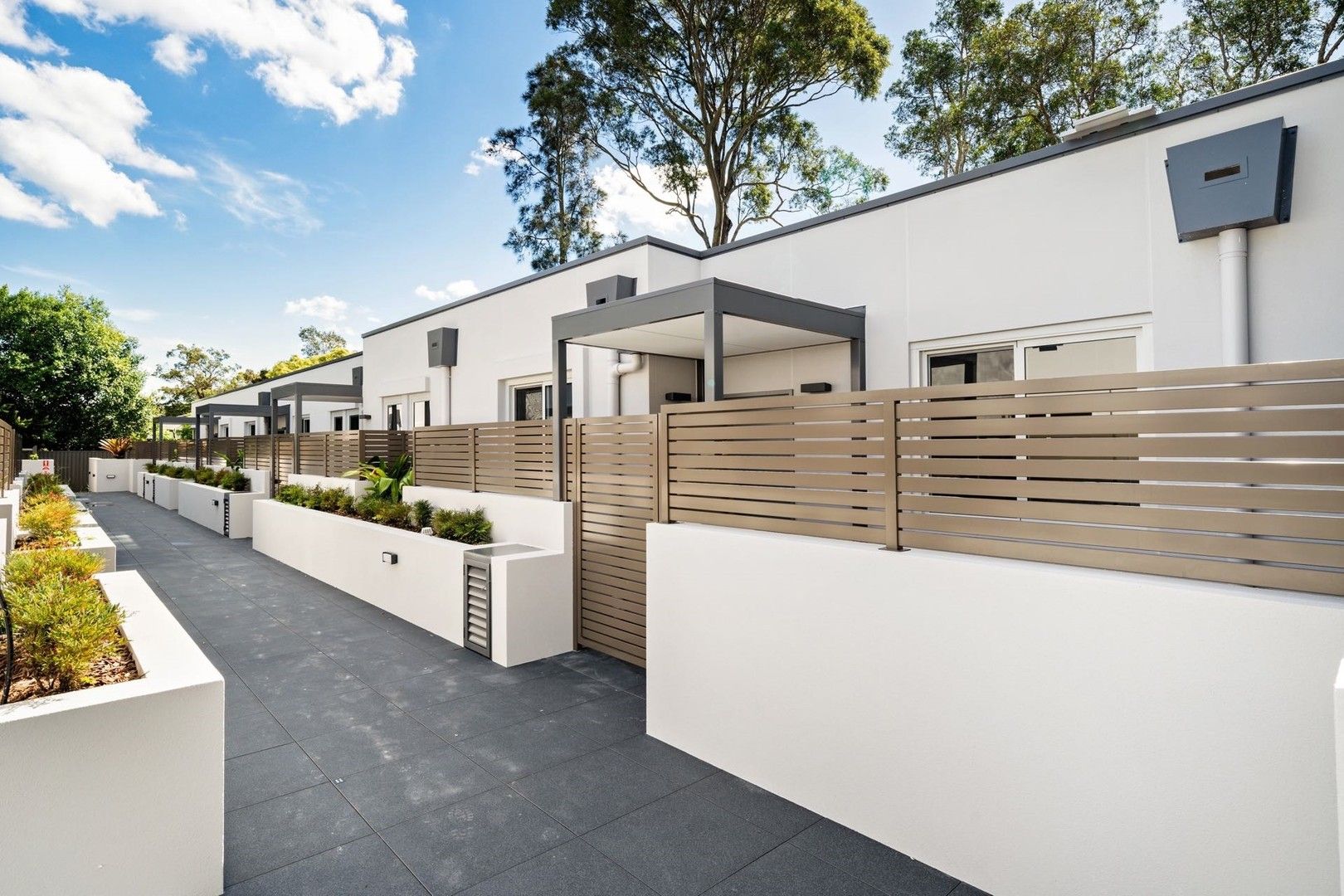 3 bedrooms Villa in 404 Mona Vale Rd ST IVES NSW, 2075
