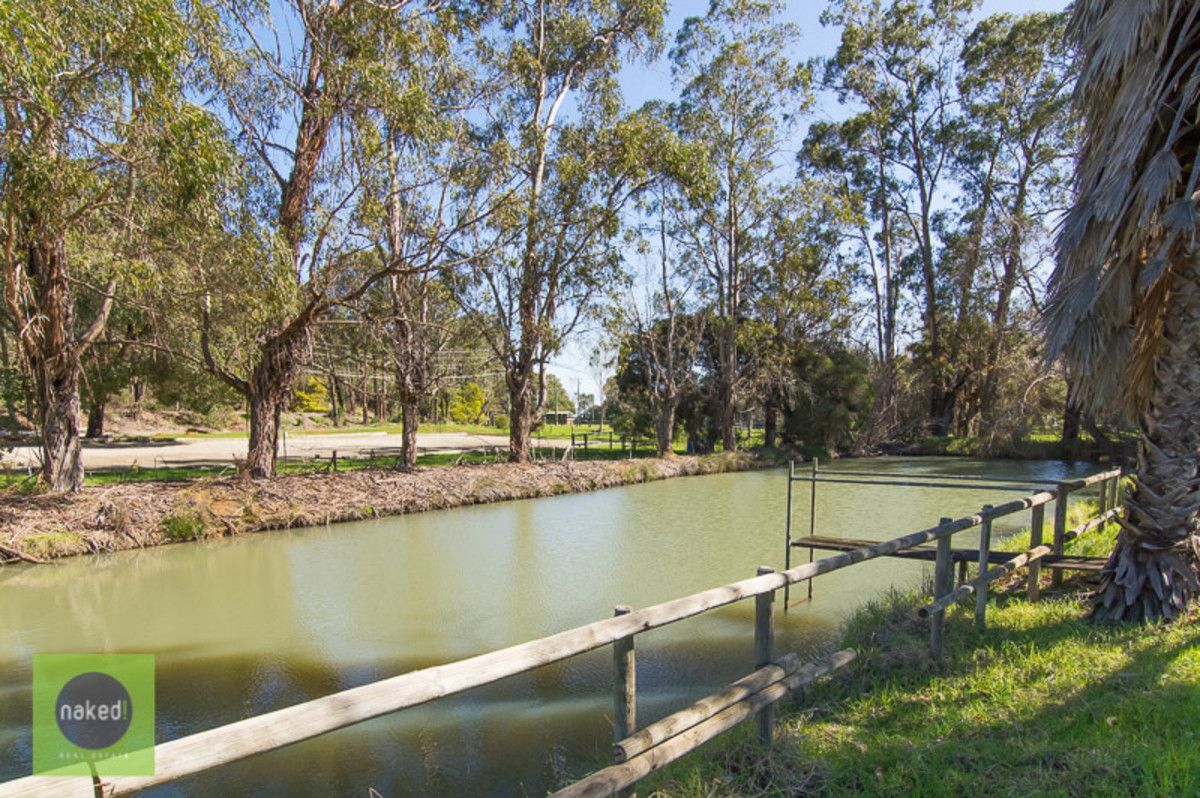 208 Canns Road, Bedfordale WA 6112, Image 0