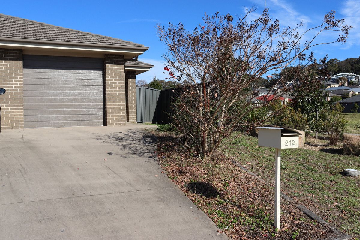 2 bedrooms Duplex in 212b Johns Road WADALBA NSW, 2259