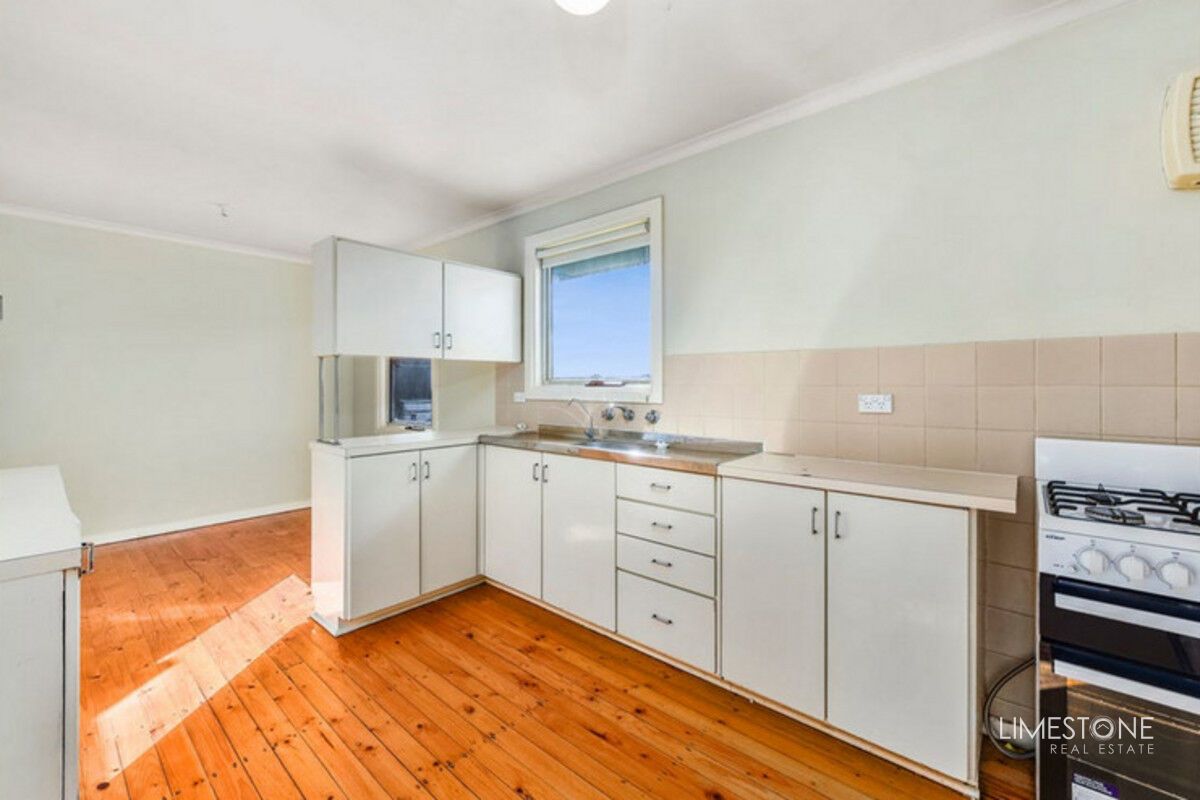 37 Hayes, Mount Gambier SA 5290 House For Rent Domain