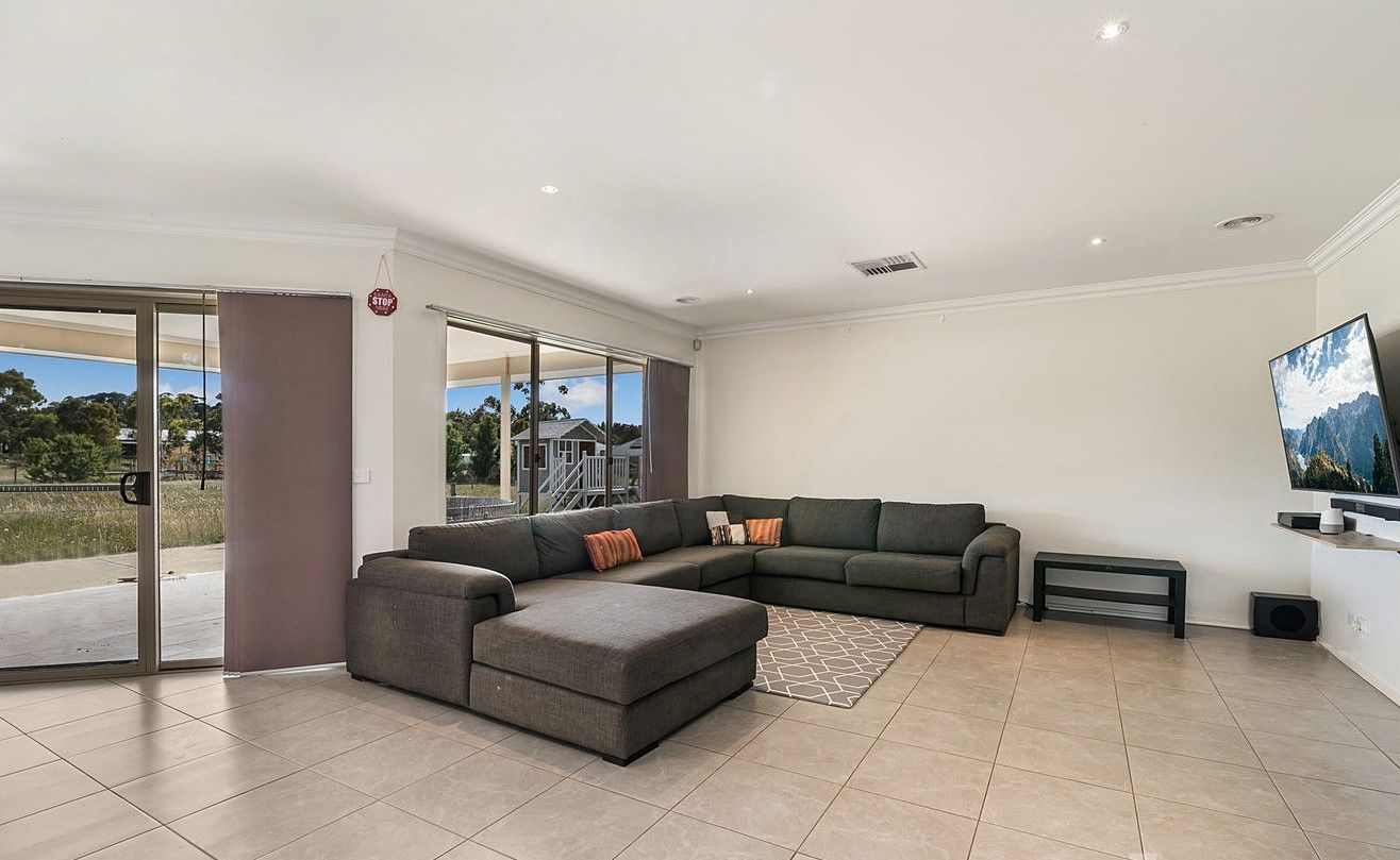 20 Bluegum Circuit, Riddells Creek VIC 3431 House For Rent Domain