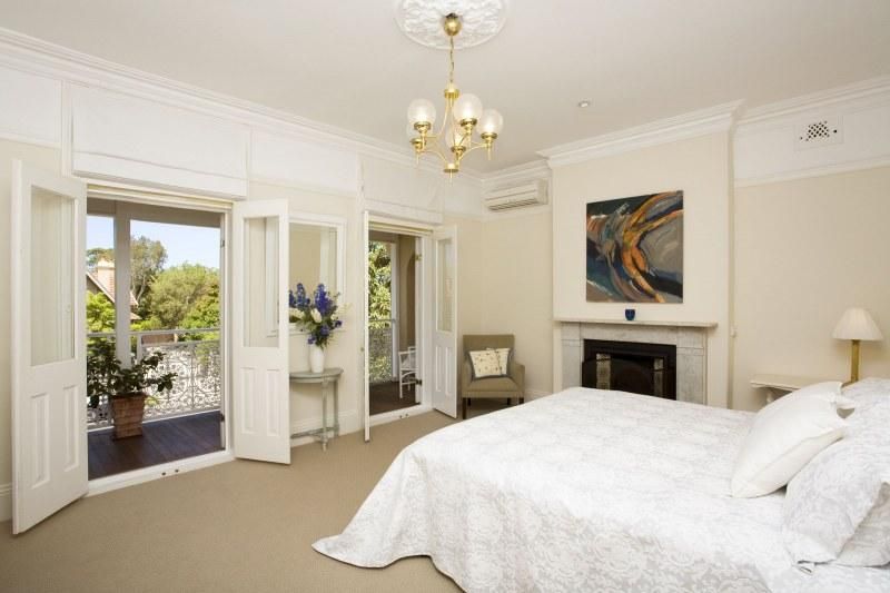 102 Raglan Street, Mosman NSW 2088, Image 2