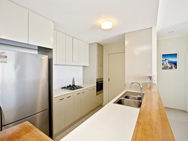 603/15-17 Peninsula Drive, Breakfast Point NSW 2137, Image 2