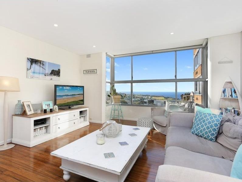 2 bedrooms Apartment / Unit / Flat in 10/18 Melrose Parade CLOVELLY NSW, 2031