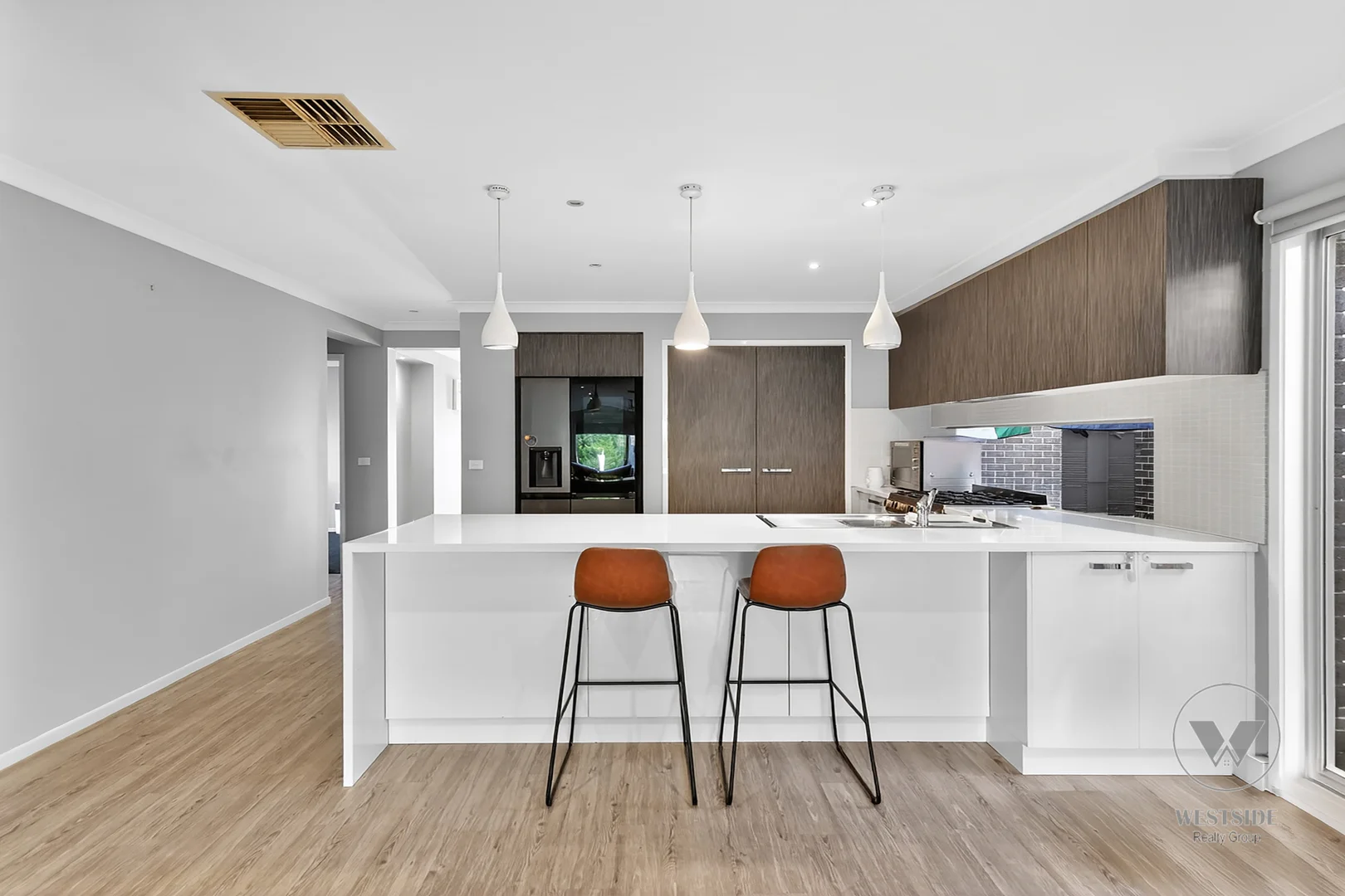 Additional image 6 of 4 Brumby Street, Manor Lakes VIC 3024