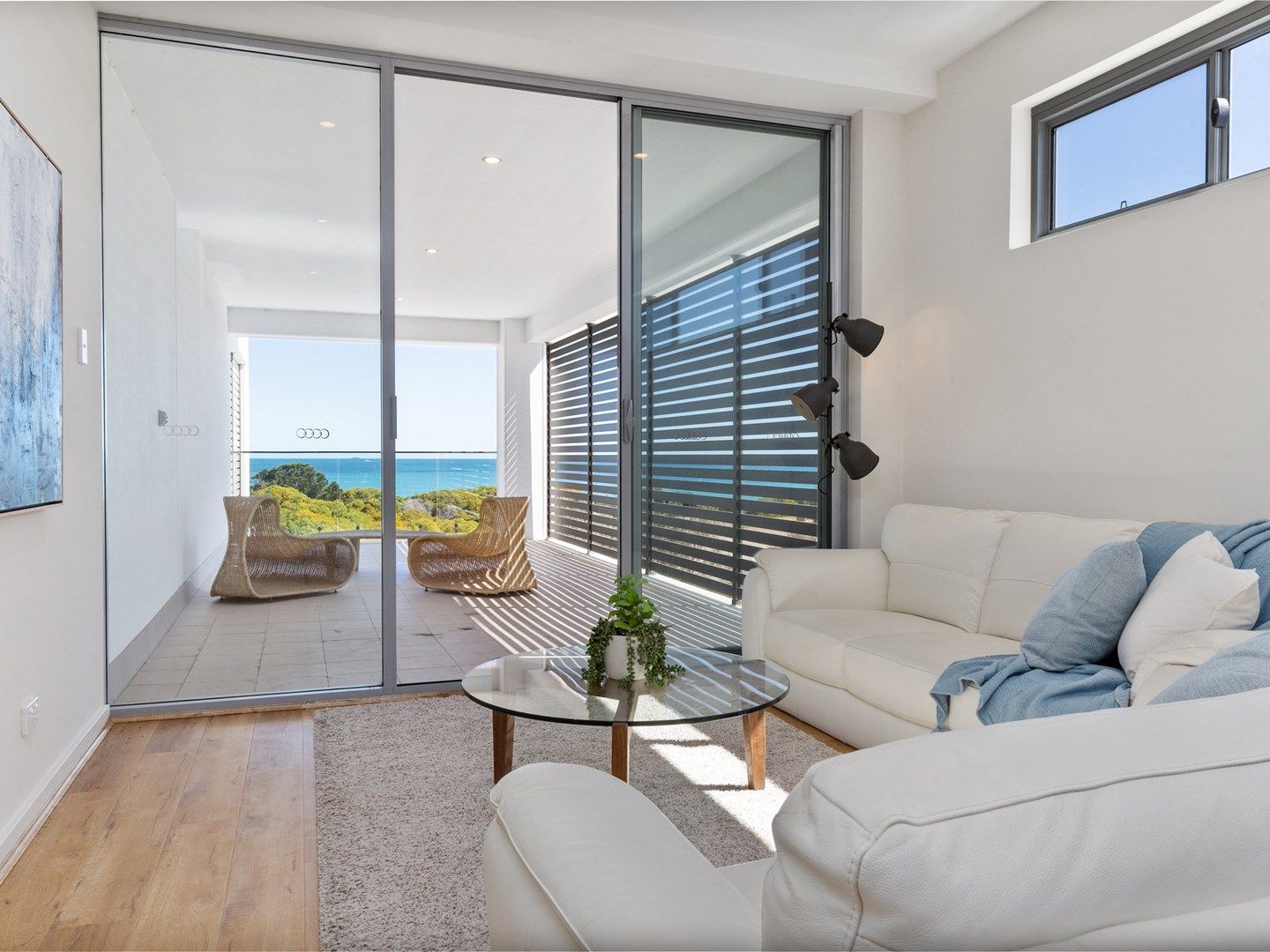 2 bedrooms Apartment / Unit / Flat in 18/13 O'Connor Close NORTH COOGEE WA, 6163