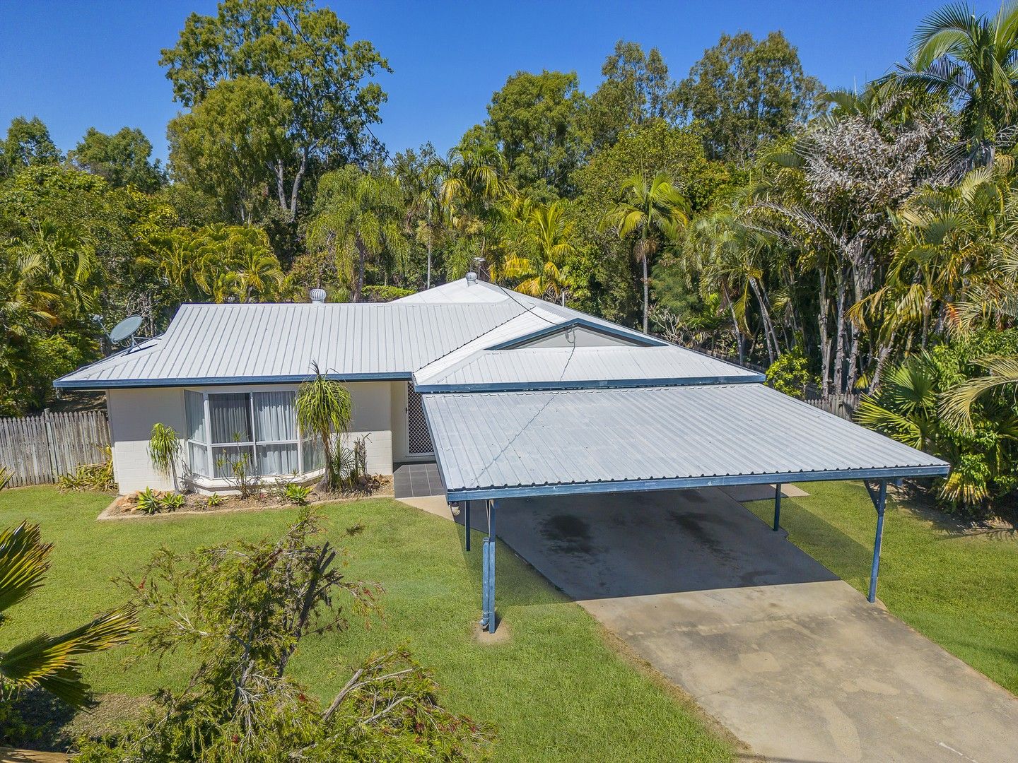 6 Hillgrove Court, Bushland Beach QLD 4818, Image 1