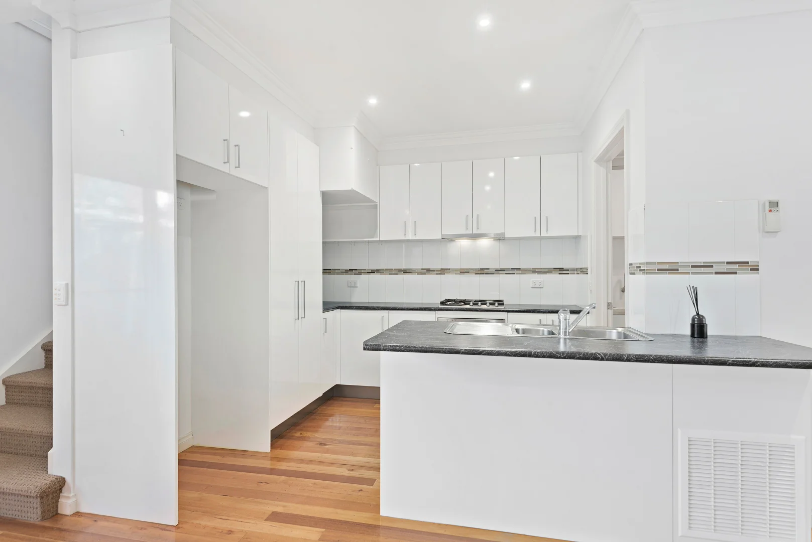 Additional image 3 of 1A Savage Court, Nunawading VIC 3131