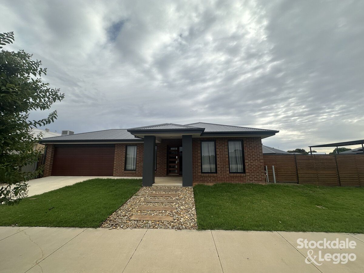 4 bedrooms House in 26 Westwood Drive MOOROOPNA VIC, 3629