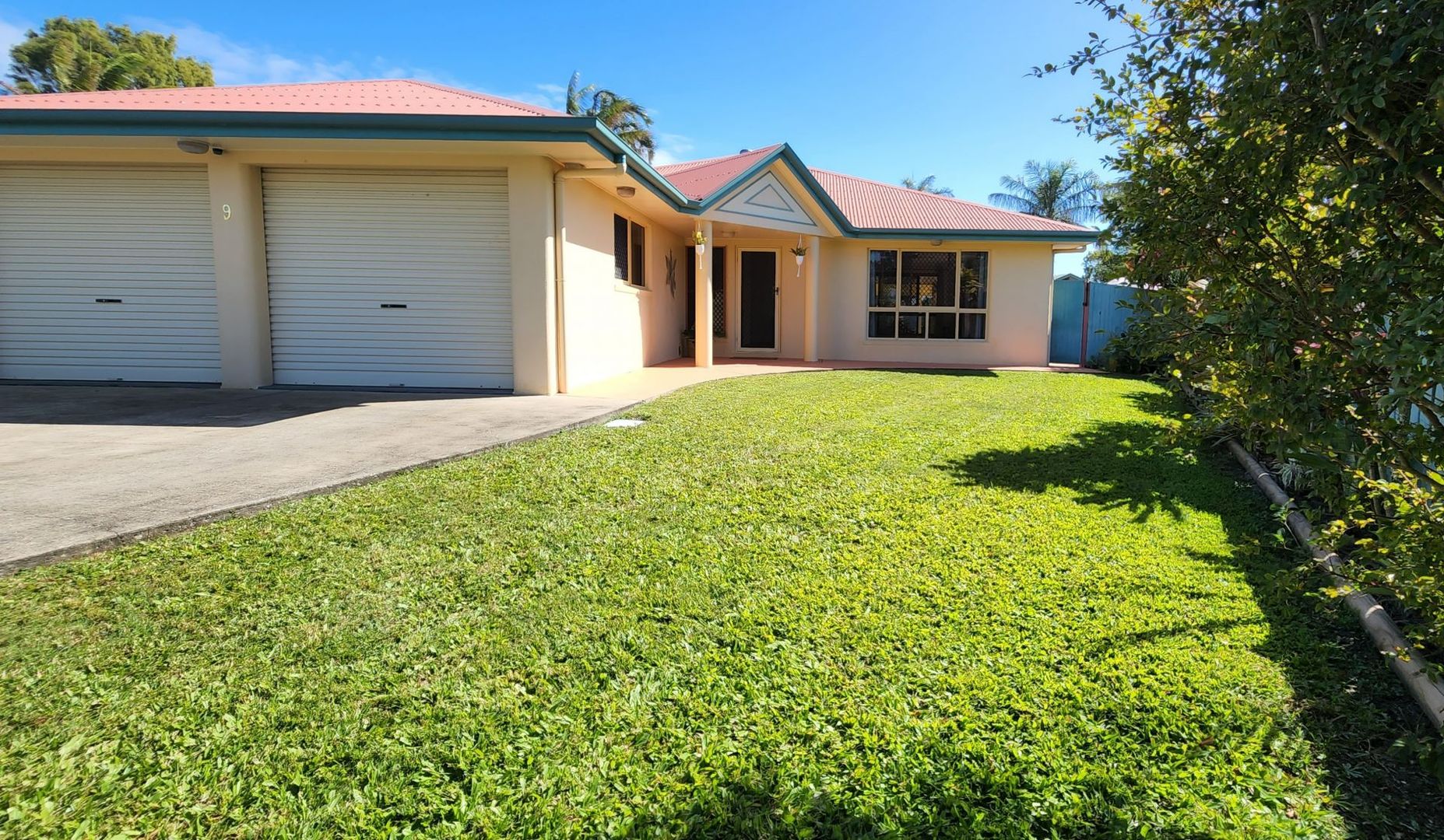 9 Patricia Drive, Andergrove QLD 4740 Domain