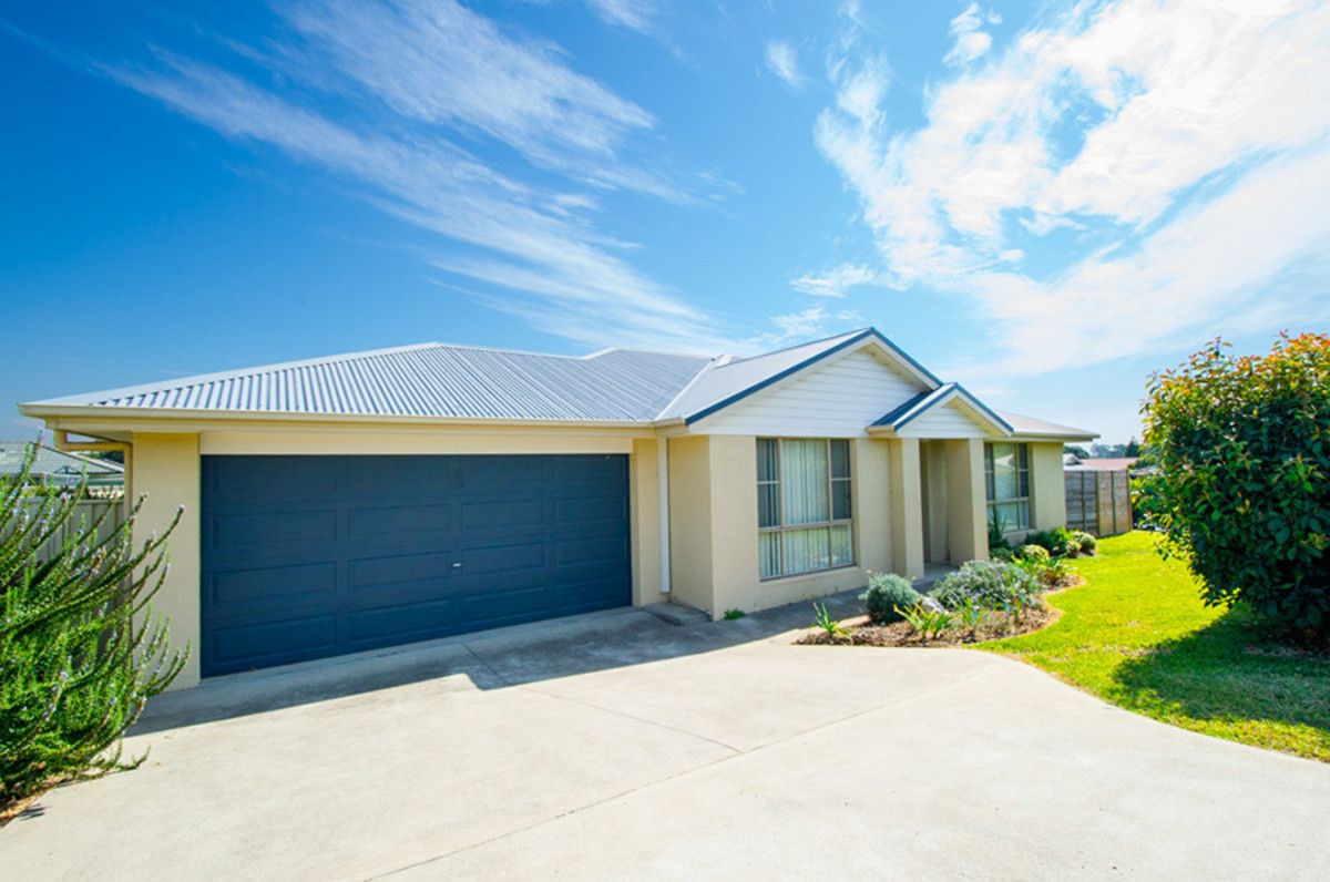 2/4 Silky Oak Close, Muswellbrook NSW 2333, Image 0