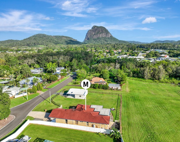 8 Outlook Drive, Glass House Mountains QLD 4518
