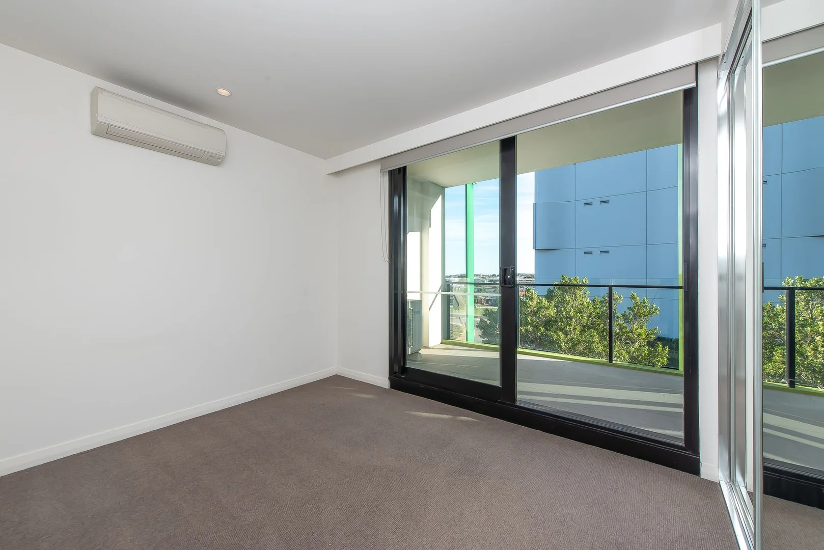 Additional image 11 of 302/6 Baumea Way, Innaloo WA 6018