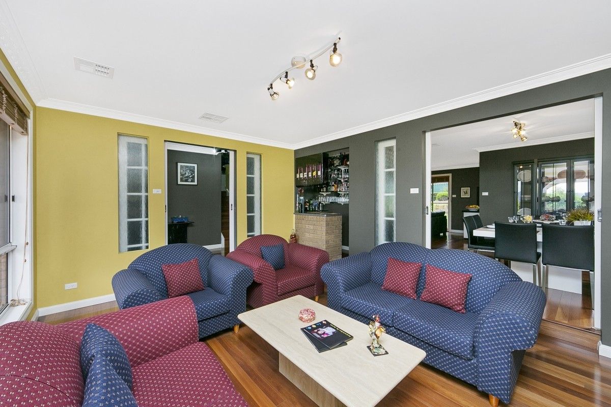 52 Sassafras Crescent, Queanbeyan NSW 2620, Image 1