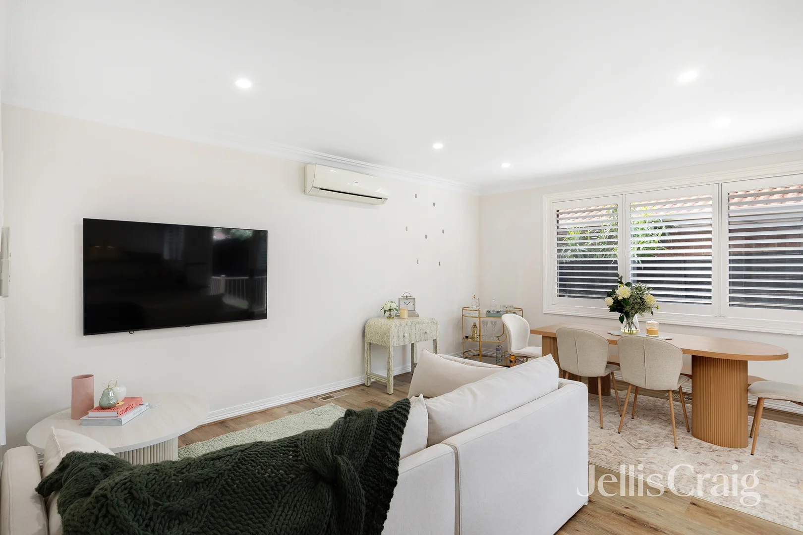 Additional image 4 of 2/219 Waterdale Road, Ivanhoe VIC 3079