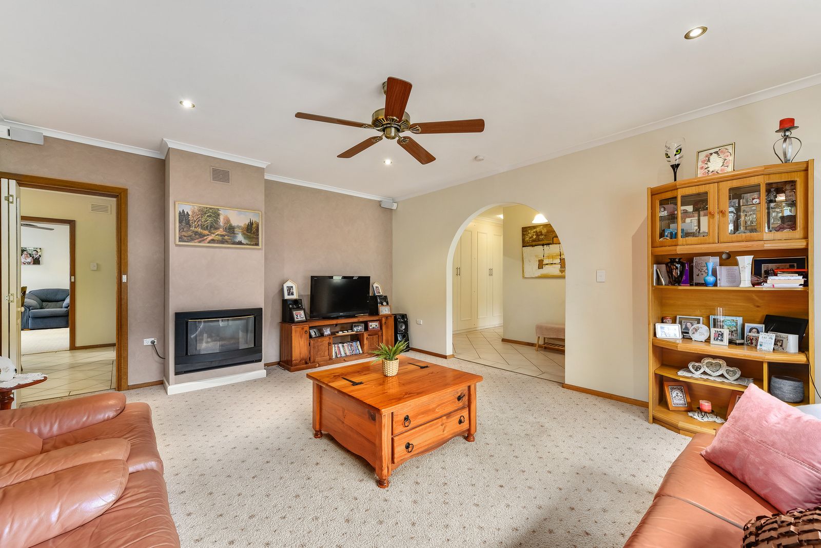 27 CURRAWONG CRESCENT, Mount Gambier SA 5290 House For Rent Domain