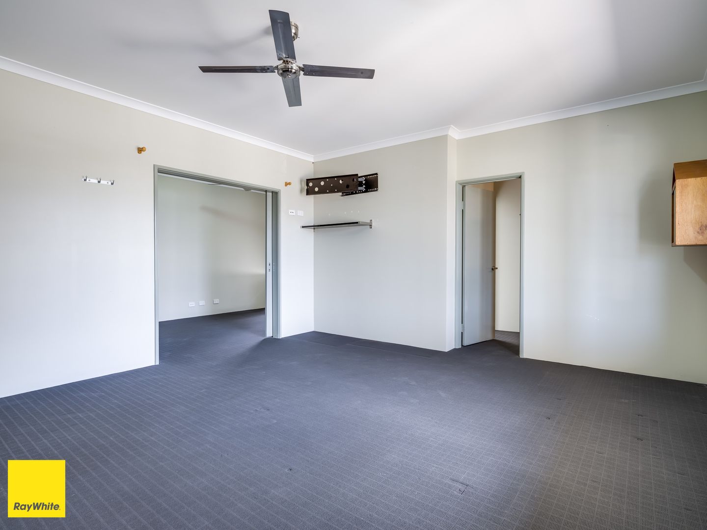 37 Sissinghurst Crescent, Landsdale WA 6065, Image 1