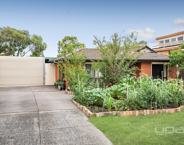 18 Linden Close, Meadow Heights VIC 3048