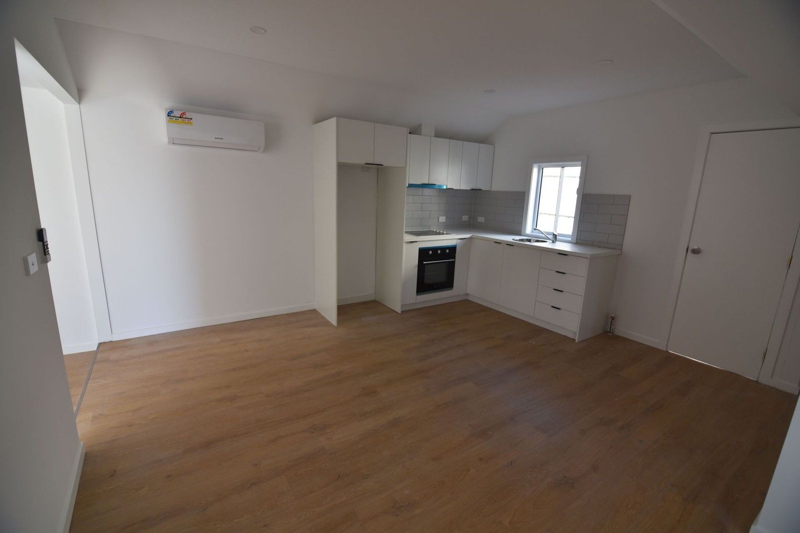 1 bedrooms Apartment / Unit / Flat in 1/28 Rich Street NOBLE PARK VIC, 3174