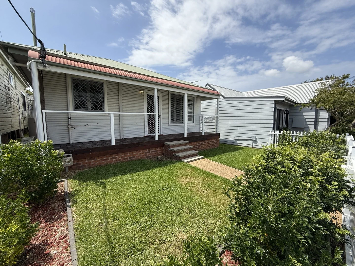 7 Elizabeth St, Mayfield NSW 2304