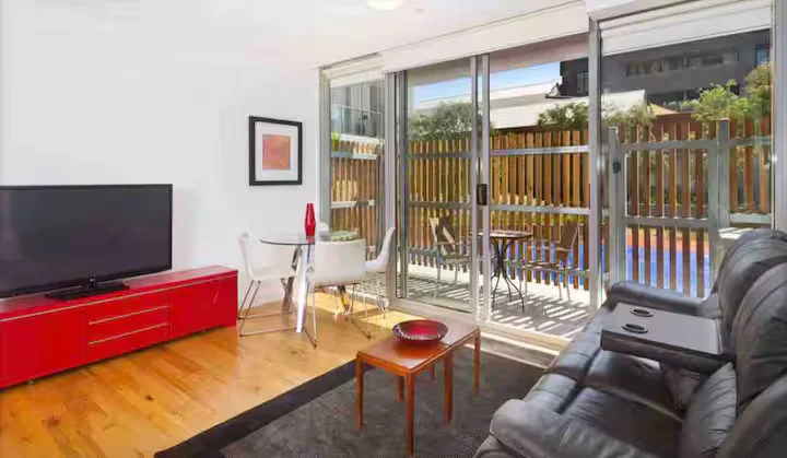 G10/70 Nott Street, Port Melbourne VIC 3207