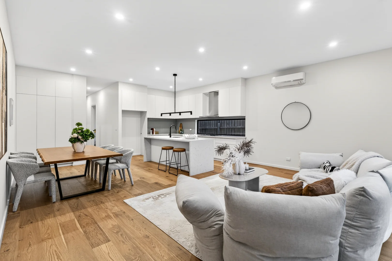 Additional image 3 of 23 Highview Grove, Burwood East VIC 3151