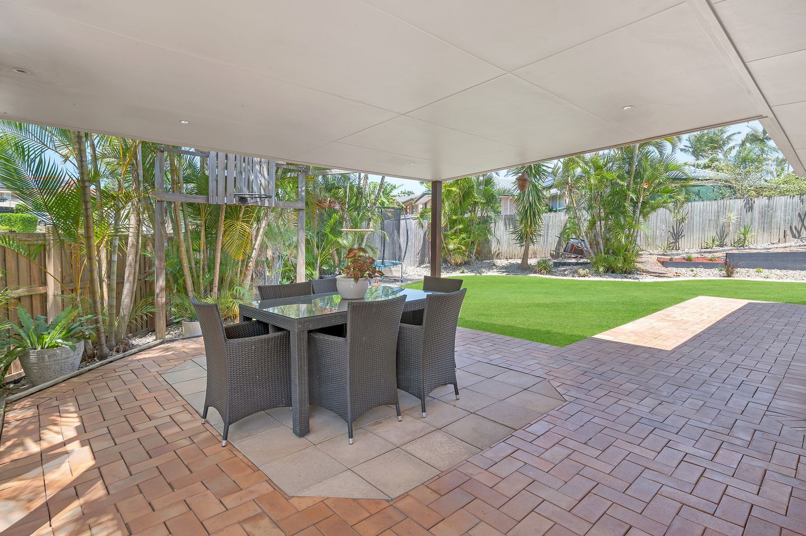 82 Inverness Way, Parkwood QLD 4214, Image 1