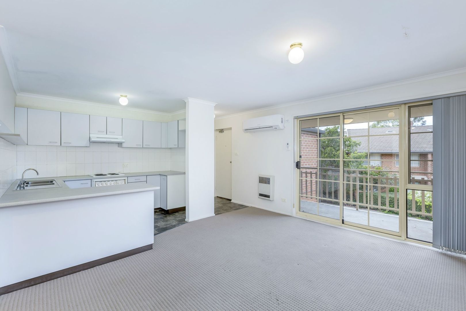 18/22 Archibald Street, Lyneham ACT 2602, Image 2