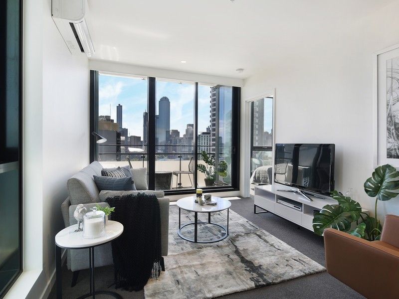 2 bedrooms Apartment / Unit / Flat in 1711/45 Clarke Street SOUTHBANK VIC, 3006