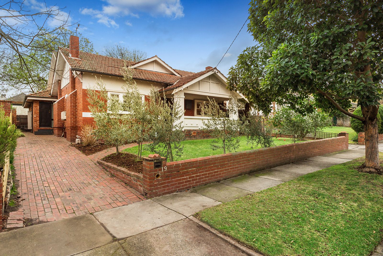 19 Rossfield Avenue, Kew VIC 3101, Image 0