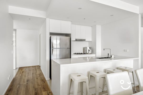2 bedrooms Apartment / Unit / Flat in 605/51 Crown Street WOLLONGONG NSW, 2500