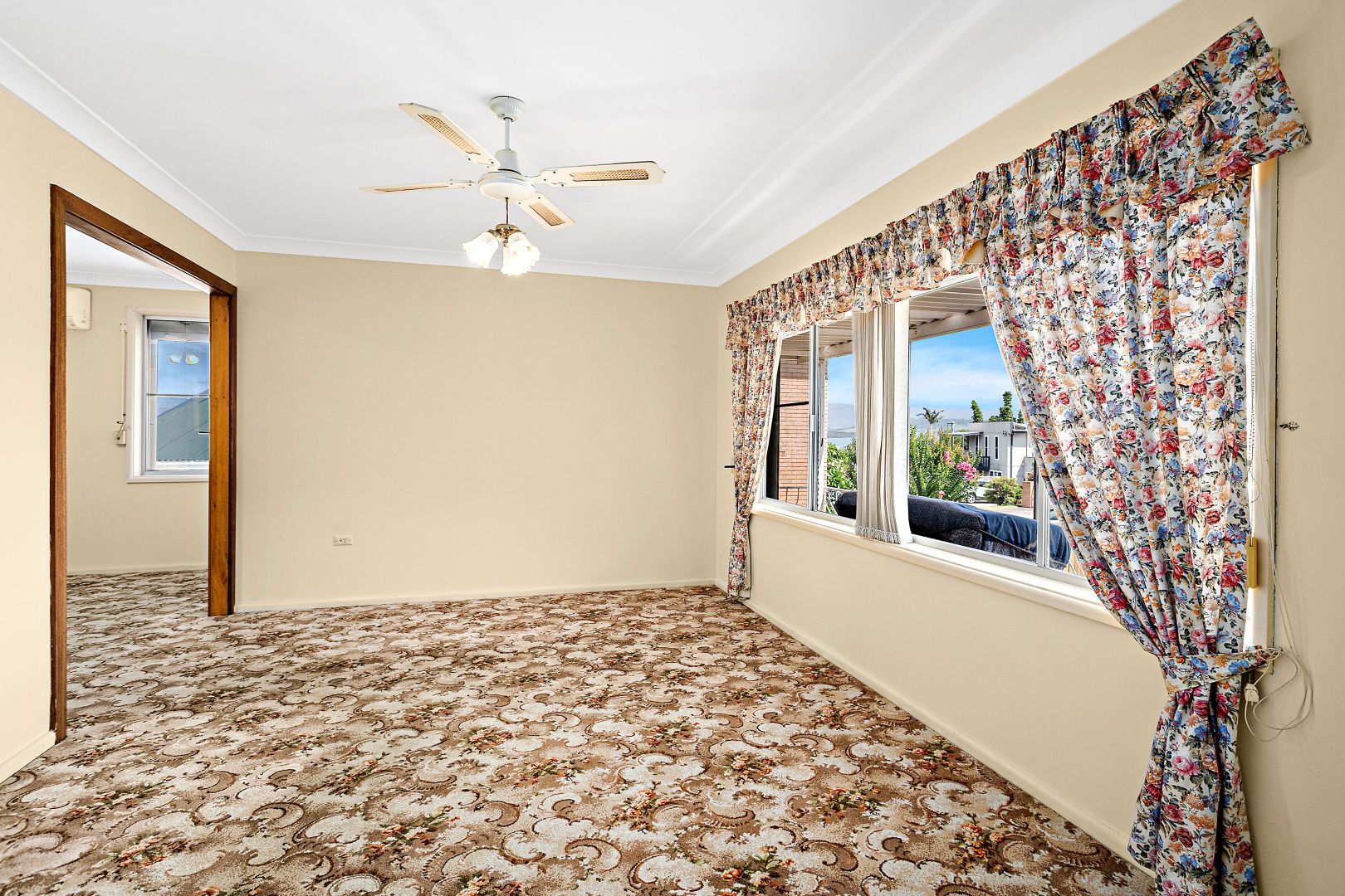 7 Beaurepaire Avenue, Mount Warrigal NSW 2528, Image 1