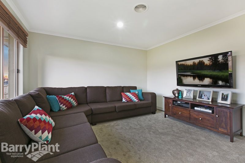 13 St Georges Road, Narre Warren South VIC 3805, Image 1