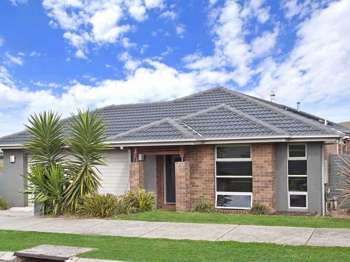 4 bedrooms House in 45 Adriana Crescent DENNINGTON VIC, 3280