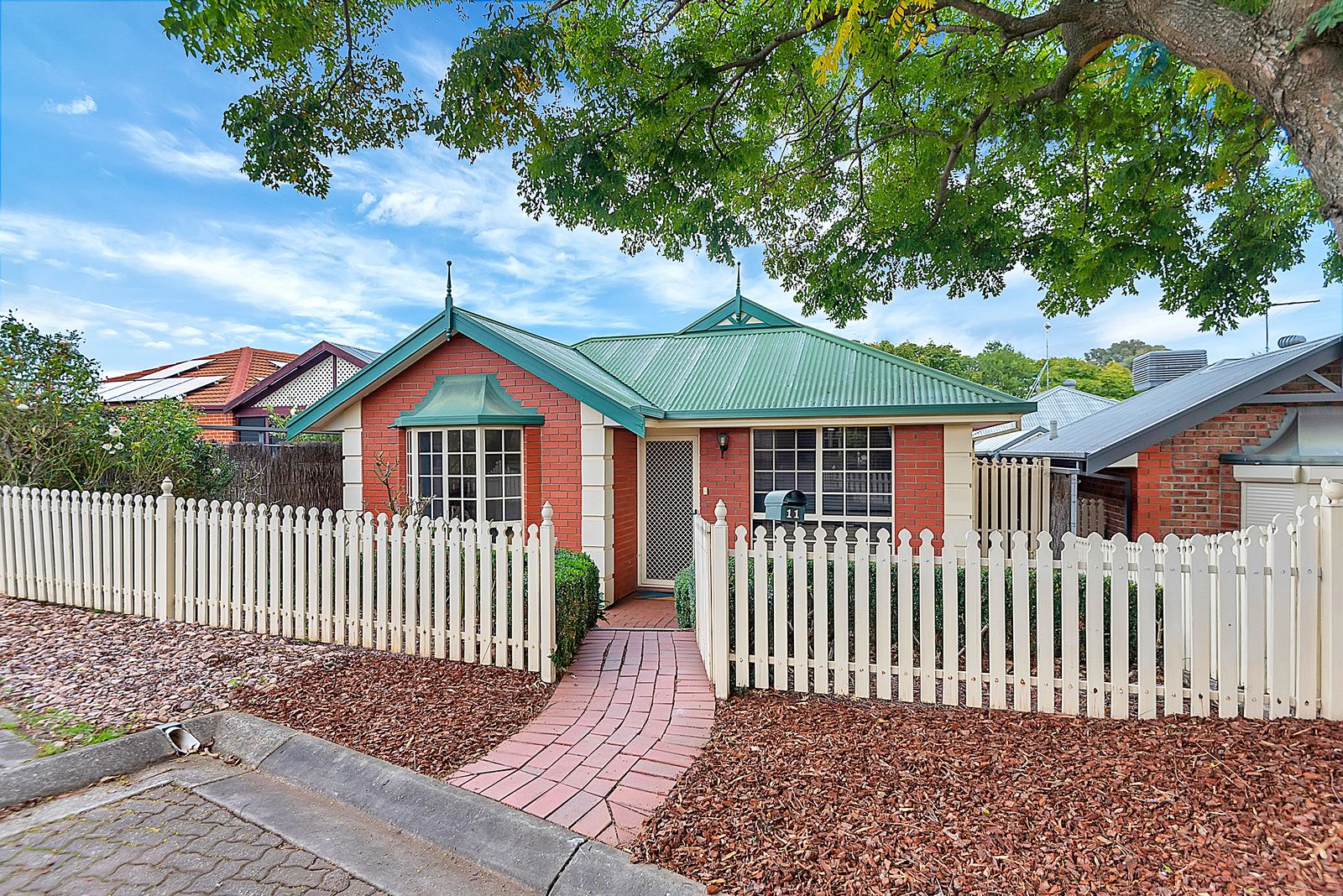 3 bedrooms House in 11 Coachwood Court WYNN VALE SA, 5127
