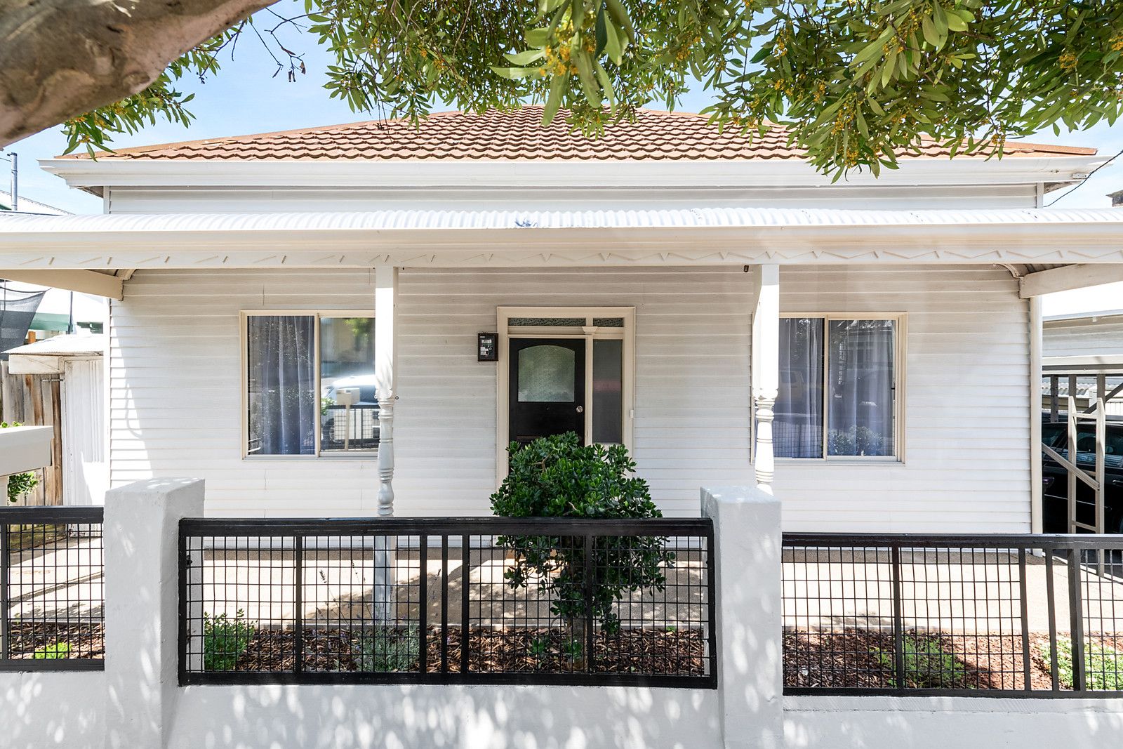 8 Horne Street, Clifton Hill VIC 3068, Image 2