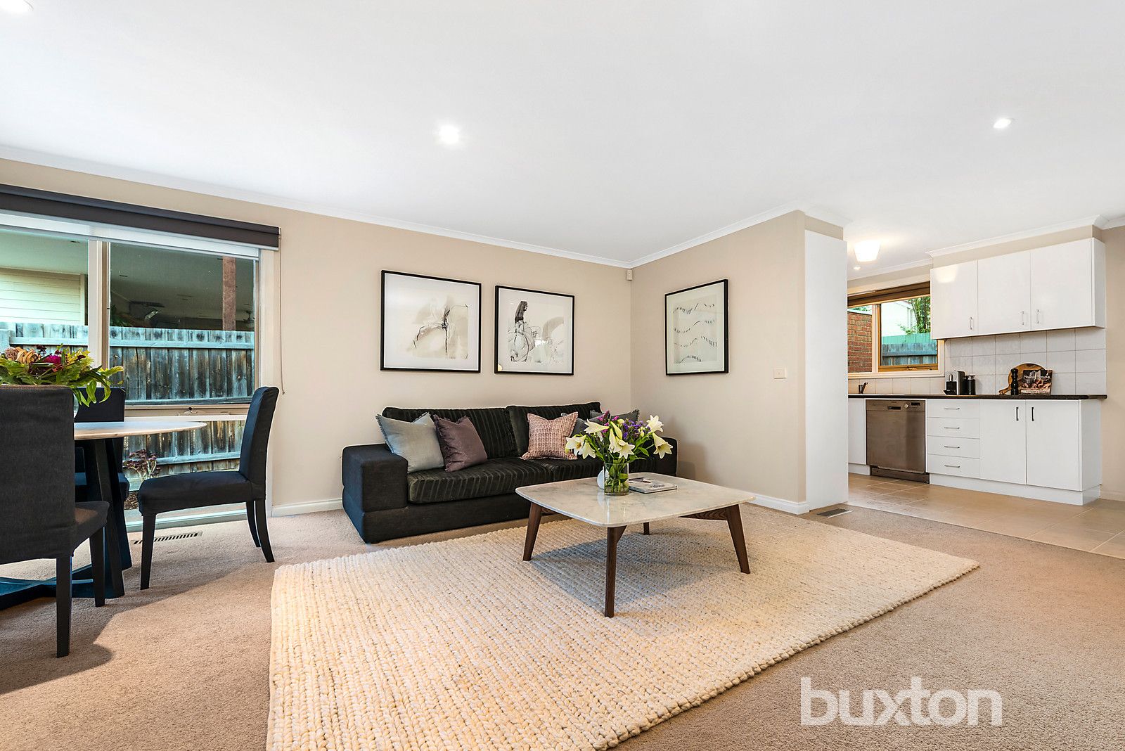 2/3 Tamar Grove, Oakleigh VIC 3166, Image 2