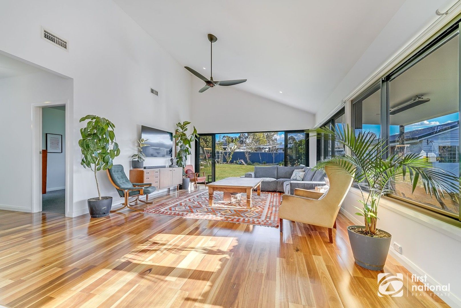 4 bedrooms House in 52 Kirkwood Street ARMIDALE NSW, 2350