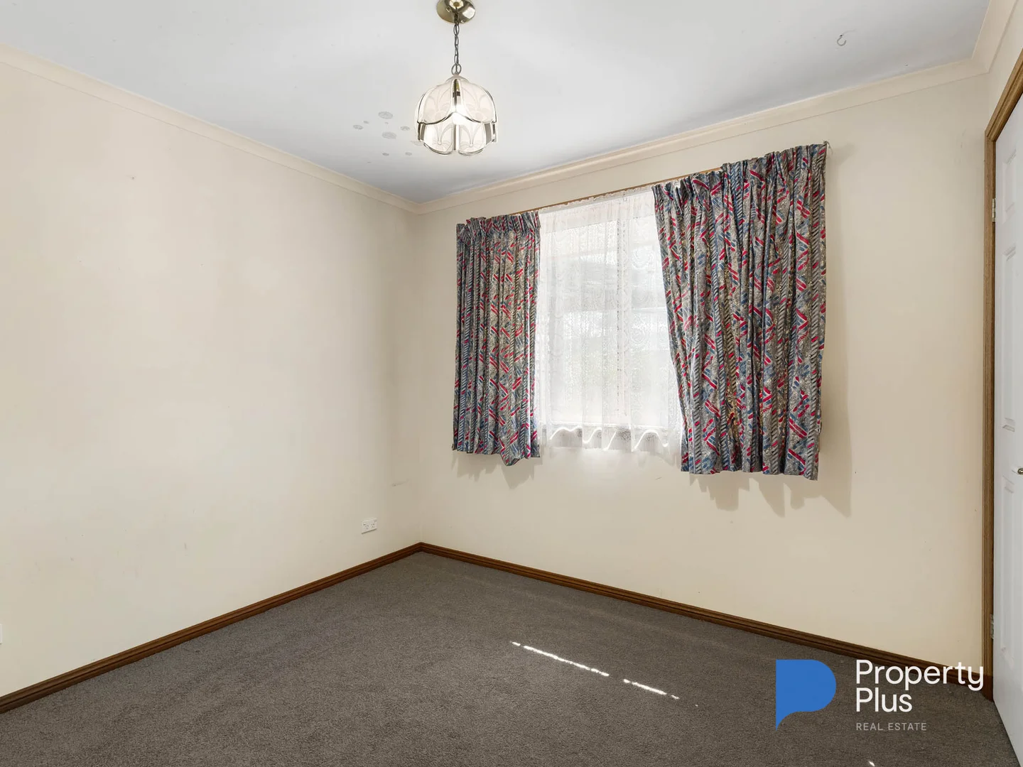 Additional image 8 of 6 Peake Court, Ascot VIC 3551